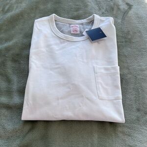 Brooks Brothers White Crew Neck T-Shirt (NWT)